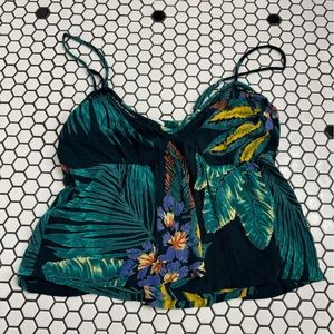 Patrons of peace top size medium